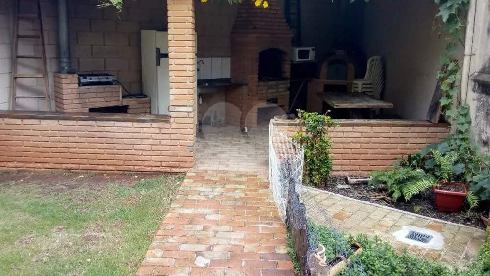 Sobrado, 5 quartos, 230 m² - Foto 1
