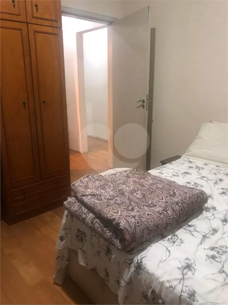 Casa, 4 quartos, 249 m² - Foto 1