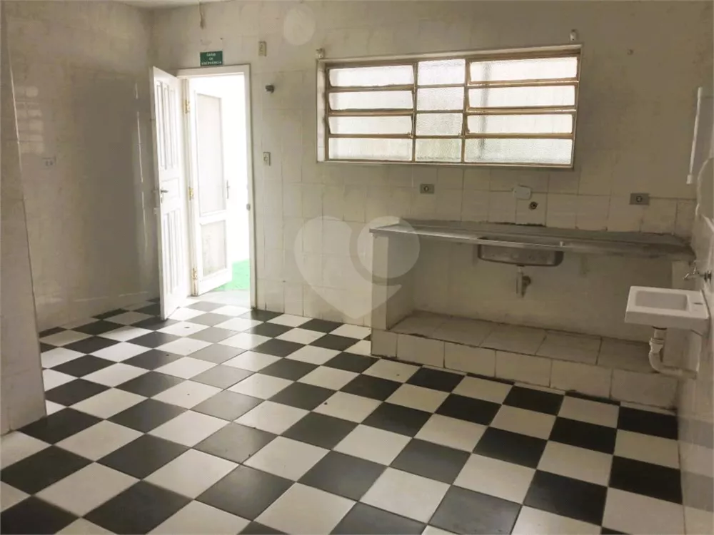 Casa, 7 quartos, 246 m² - Foto 4