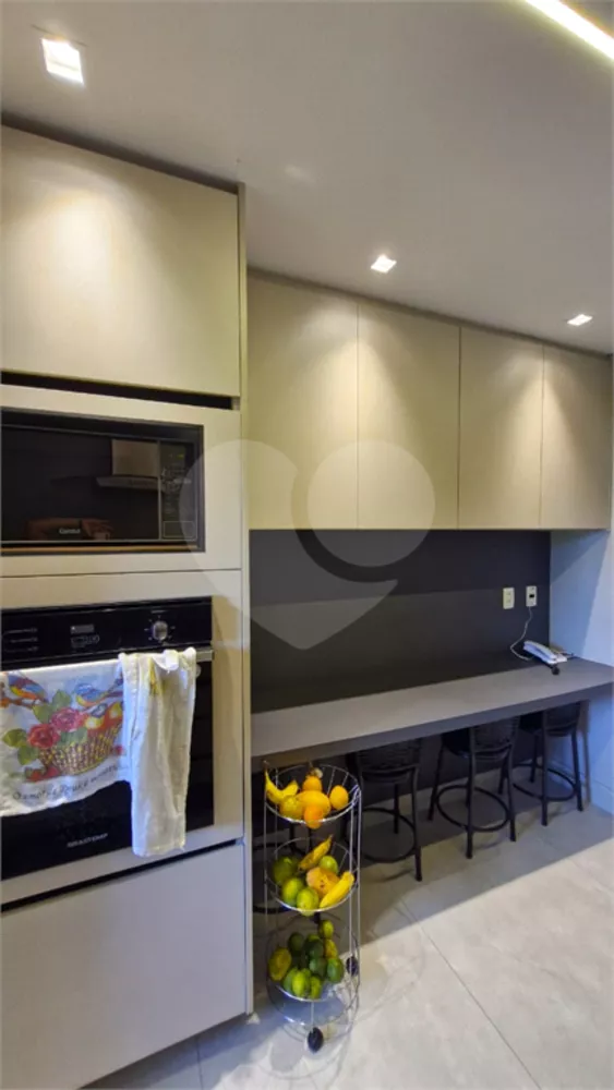 Cobertura, 3 quartos, 236 m² - Foto 4