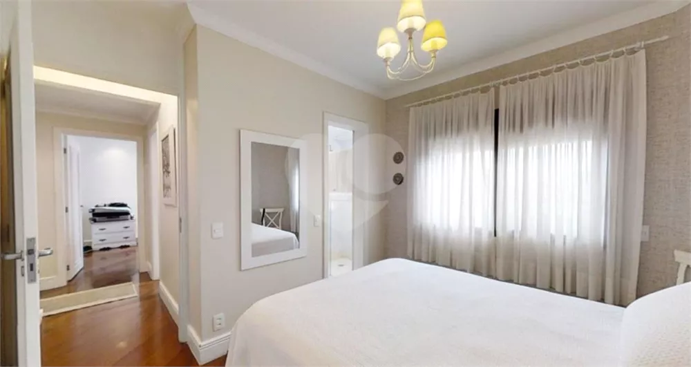 Apartamento, 3 quartos, 213 m² - Foto 2