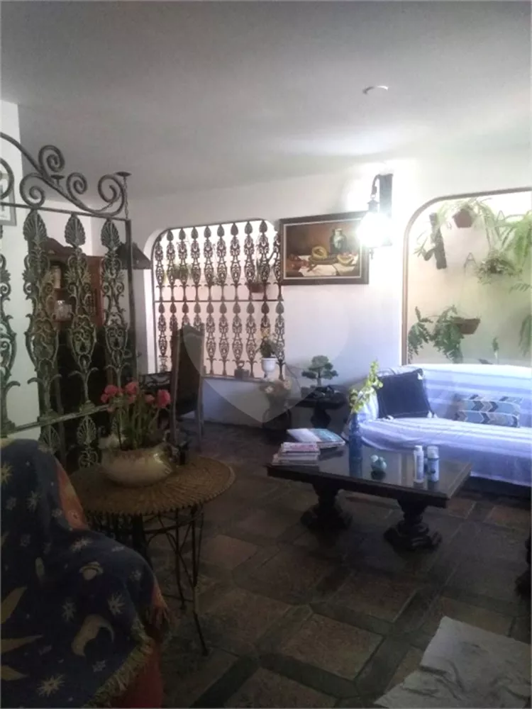 Casa, 3 quartos, 204 m² - Foto 4