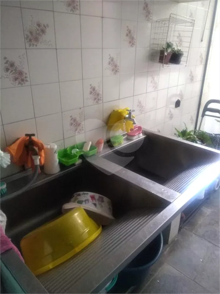 Casa, 3 quartos, 204 m² - Foto 2