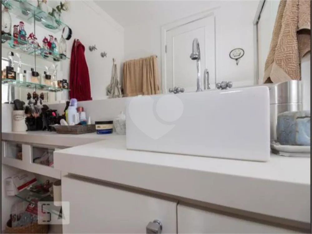 Casa, 3 quartos, 189 m² - Foto 1