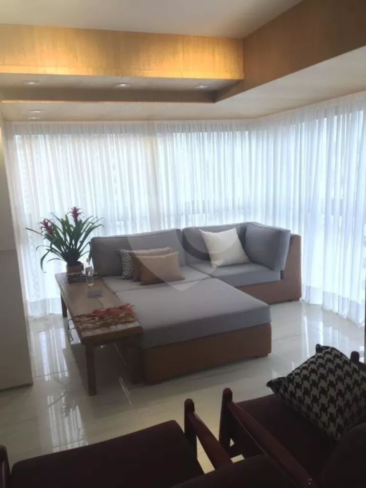 Apartamento, 3 quartos, 157 m² - Foto 2