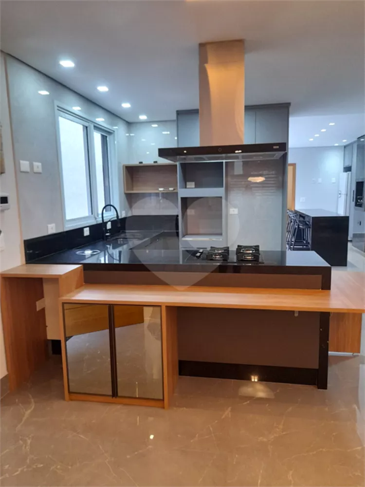 Casa, 4 quartos, 220 m² - Foto 2