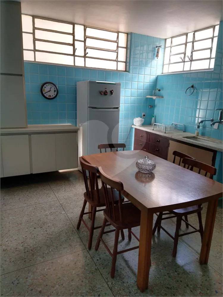 Casa, 3 quartos, 250 m² - Foto 2