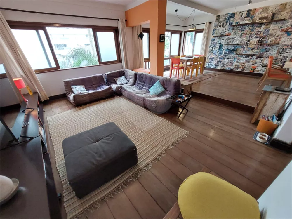 Apartamento, 3 quartos, 170 m² - Foto 1