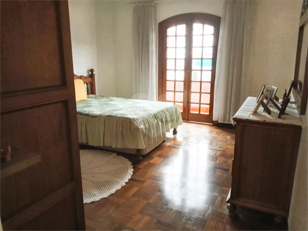 Sobrado, 4 quartos, 350 m² - Foto 2