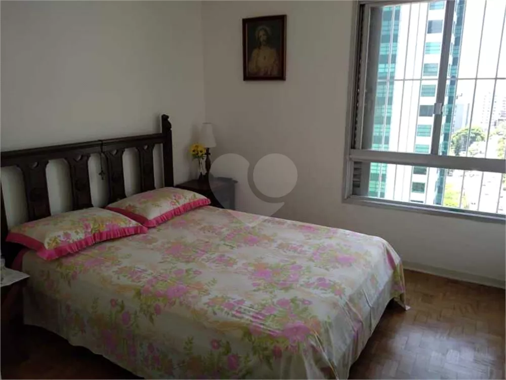 Apartamento, 3 quartos, 131 m² - Foto 1