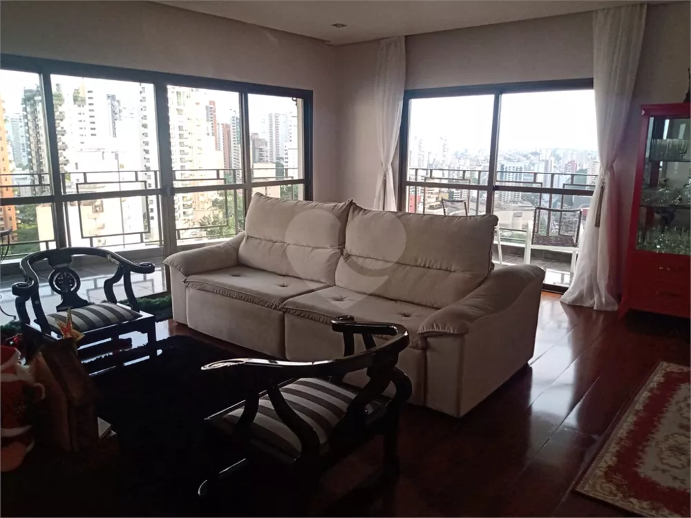 Apartamento, 4 quartos, 180 m² - Foto 1