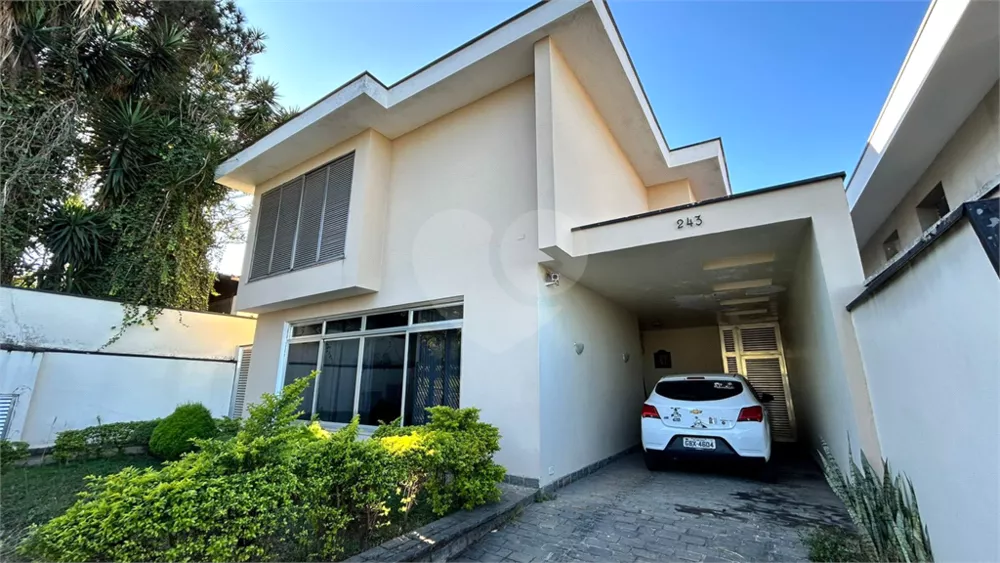 Sobrado, 6 quartos, 316 m² - Foto 2