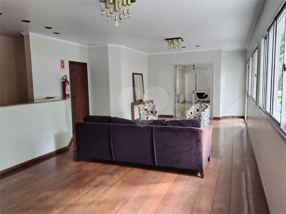 Apartamento, 3 quartos, 140 m² - Foto 2