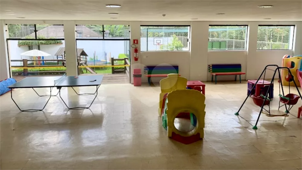 Cobertura, 3 quartos, 235 m² - Foto 1