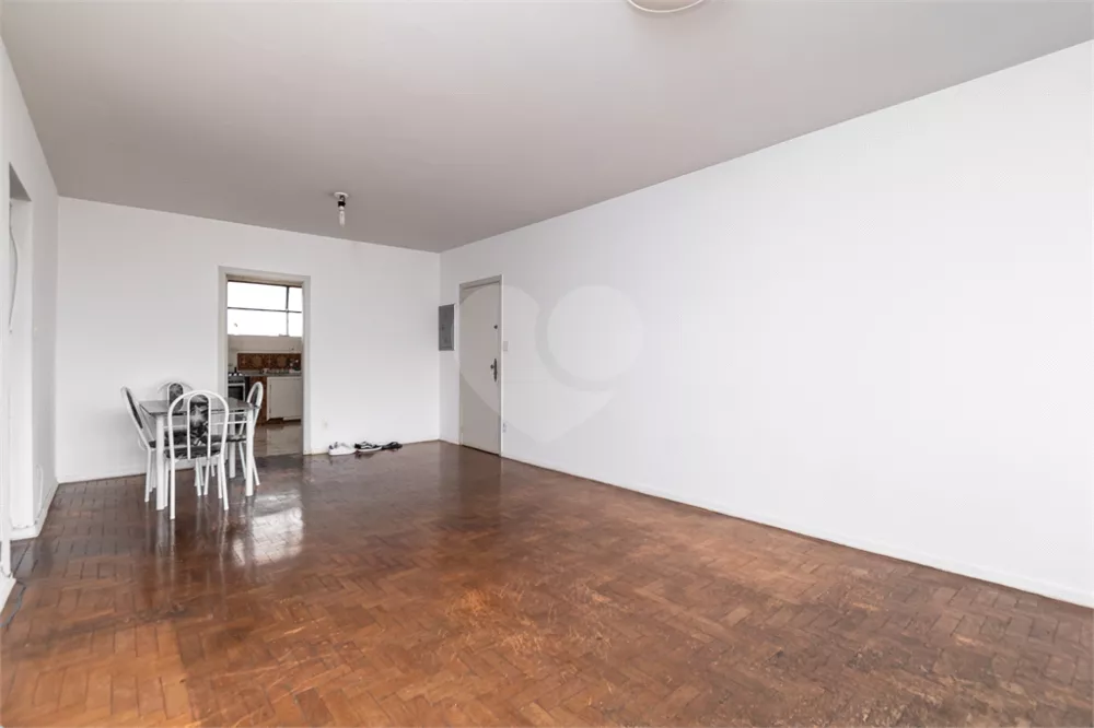 Apartamento, 3 quartos, 137 m² - Foto 1