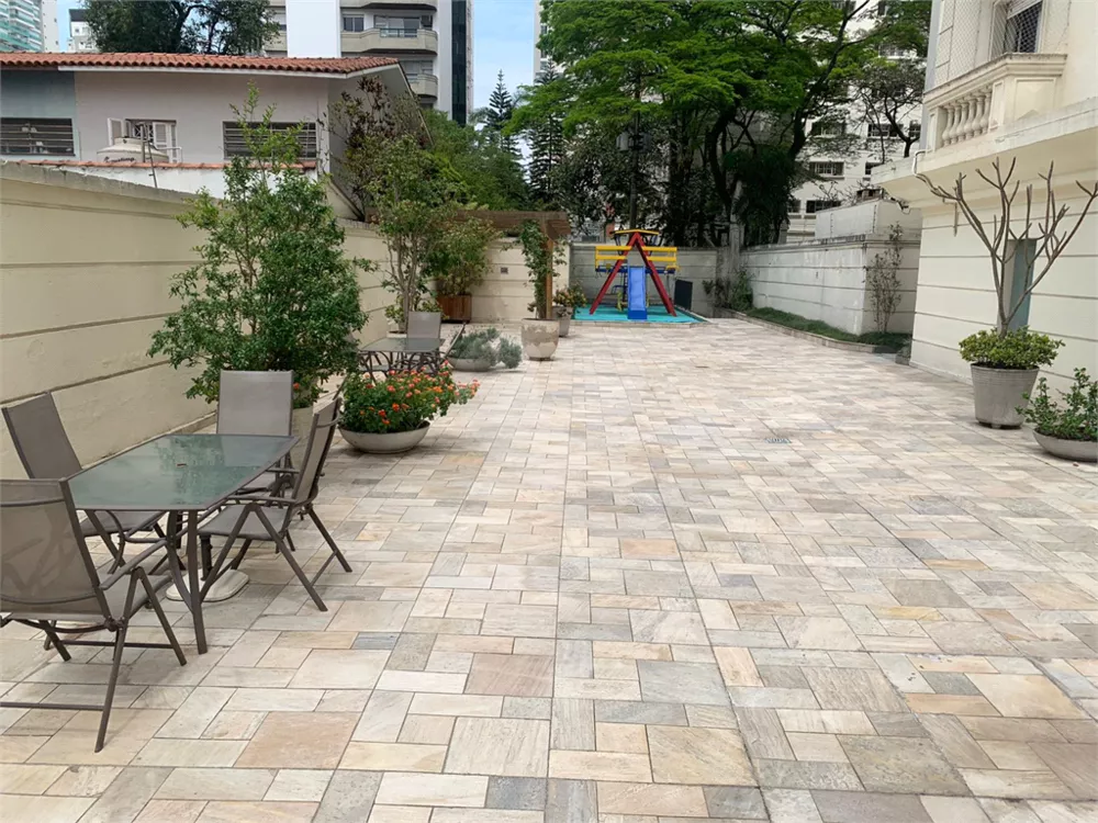 Apartamento, 4 quartos, 140 m² - Foto 1