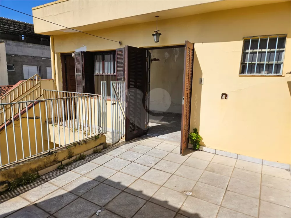 Casa, 3 quartos, 228 m² - Foto 2
