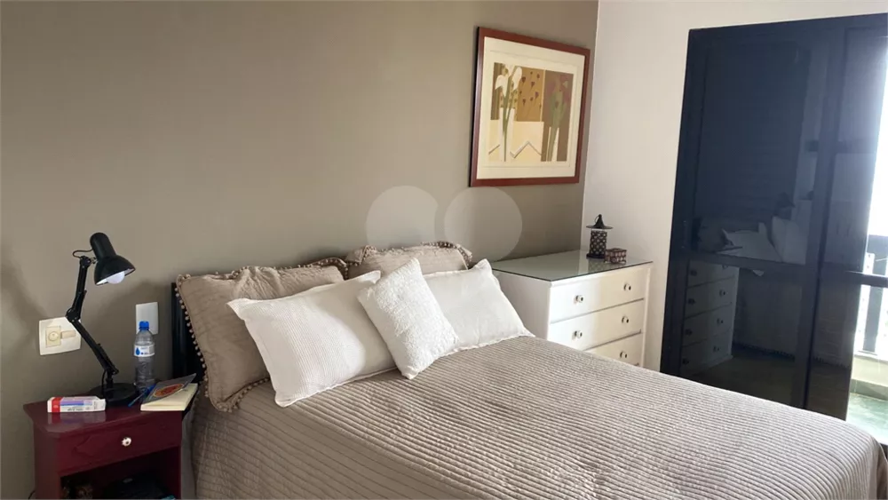 Apartamento, 3 quartos, 210 m² - Foto 4