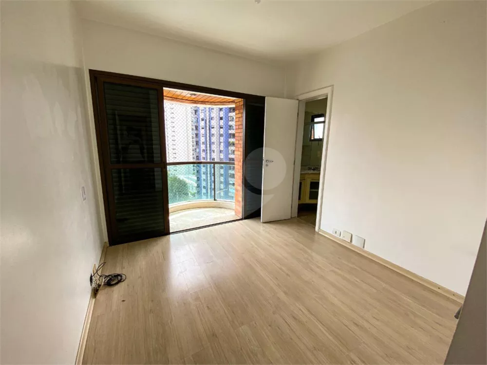 Apartamento, 4 quartos, 260 m² - Foto 2