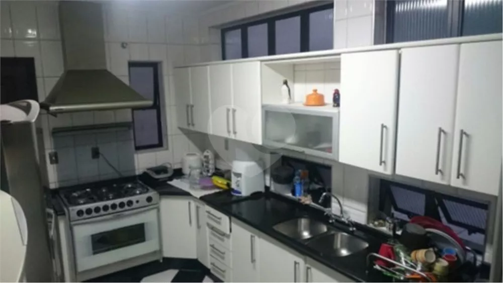 Sobrado, 5 quartos, 700 m² - Foto 1