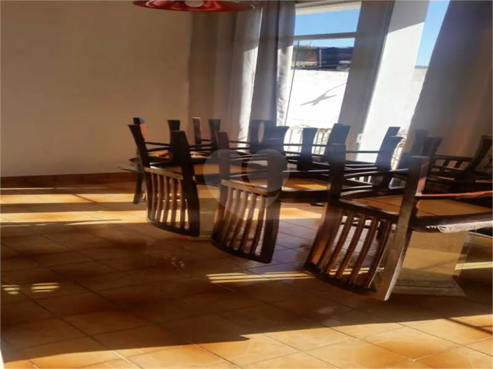 Casa, 3 quartos, 179 m² - Foto 2