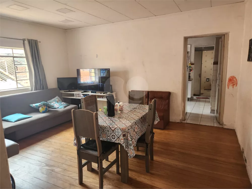 Casa, 3 quartos, 253 m² - Foto 1