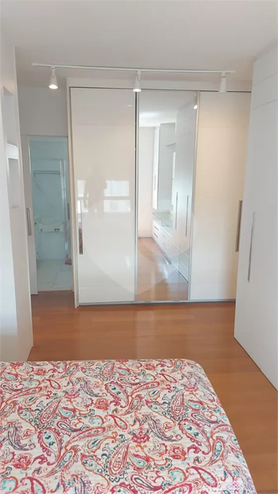 Apartamento, 3 quartos, 195 m² - Foto 3