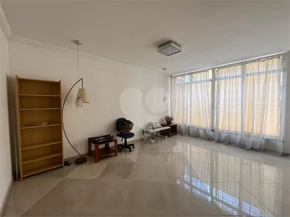 Sobrado, 4 quartos, 371 m² - Foto 2