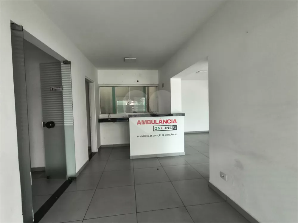 Loja-Salão, 650 m² - Foto 1