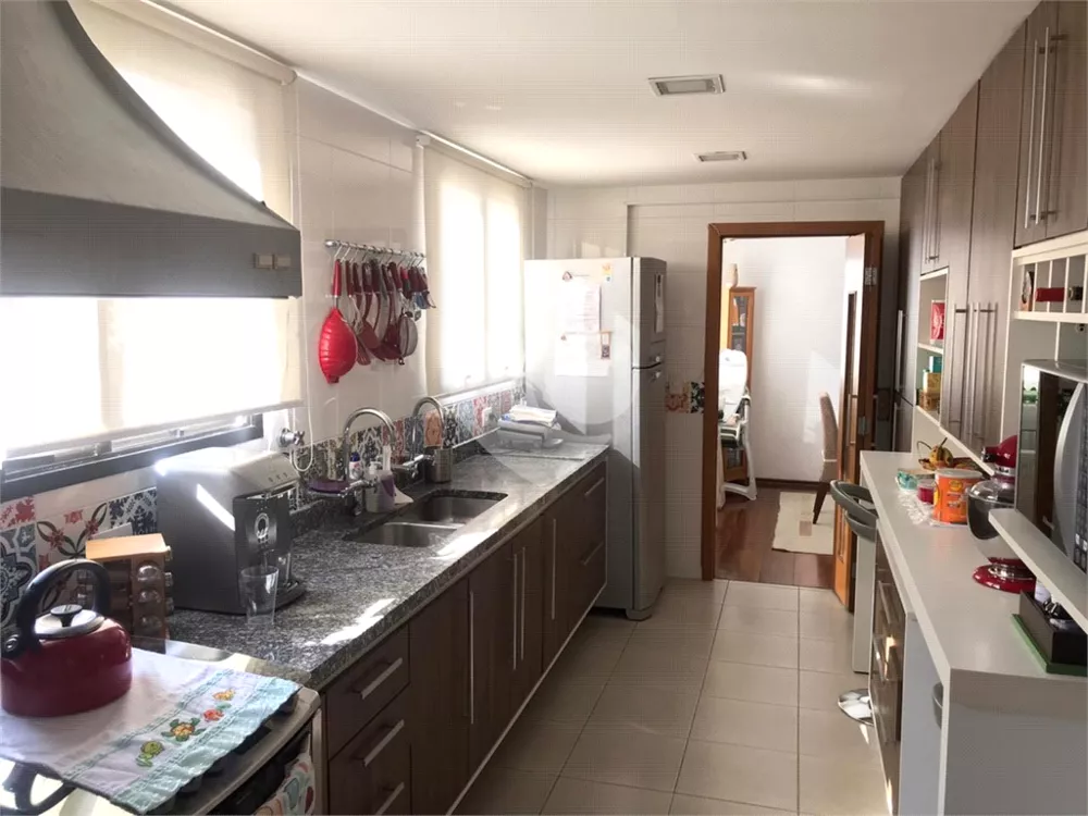 Apartamento, 4 quartos, 200 m² - Foto 1