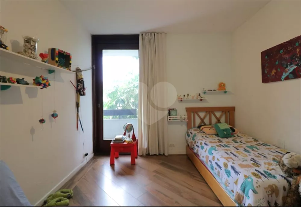 Casa, 3 quartos, 306 m² - Foto 4