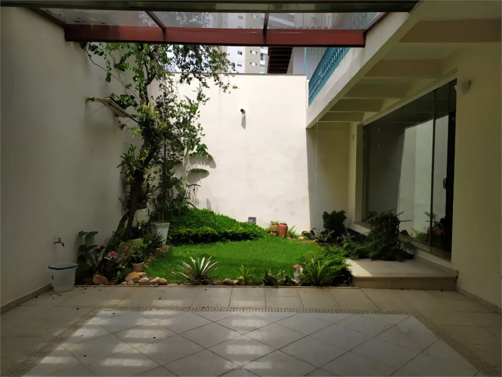 Casa, 4 quartos, 340 m² - Foto 1