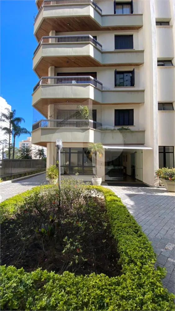 Apartamento, 3 quartos, 198 m² - Foto 3