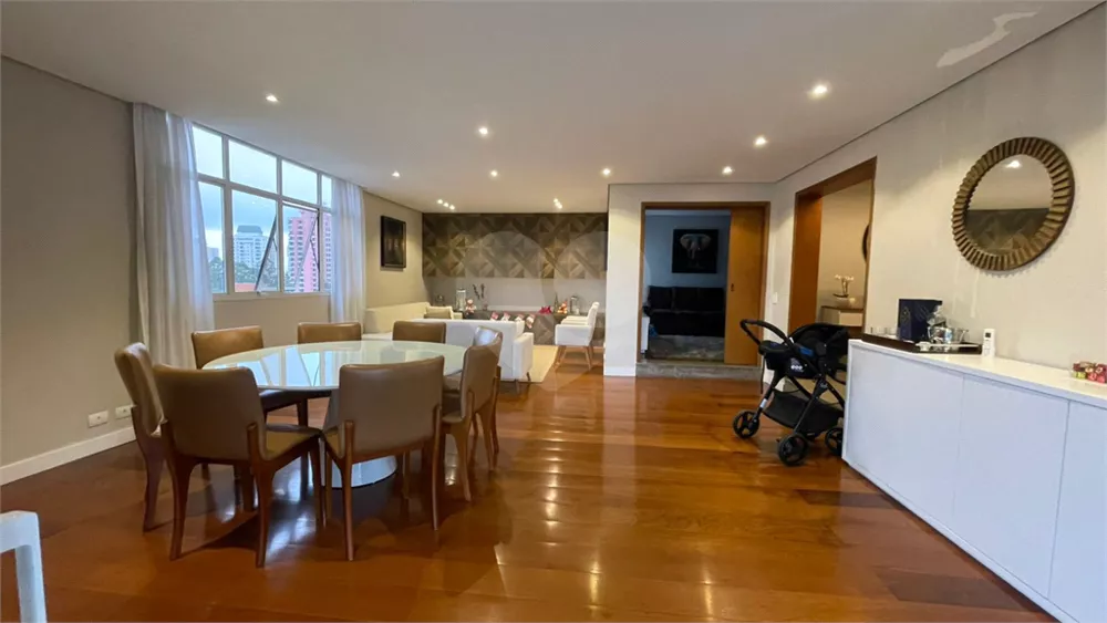Apartamento, 4 quartos, 295 m² - Foto 1