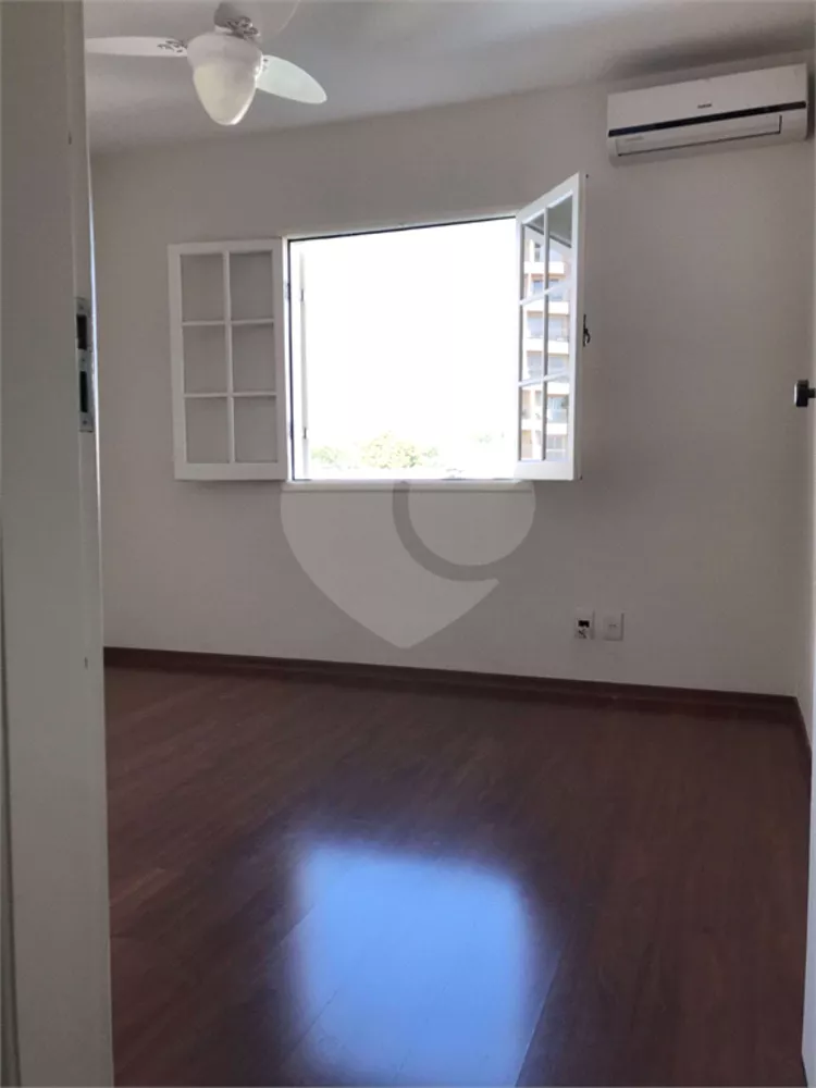 Casa, 3 quartos, 236 m² - Foto 3