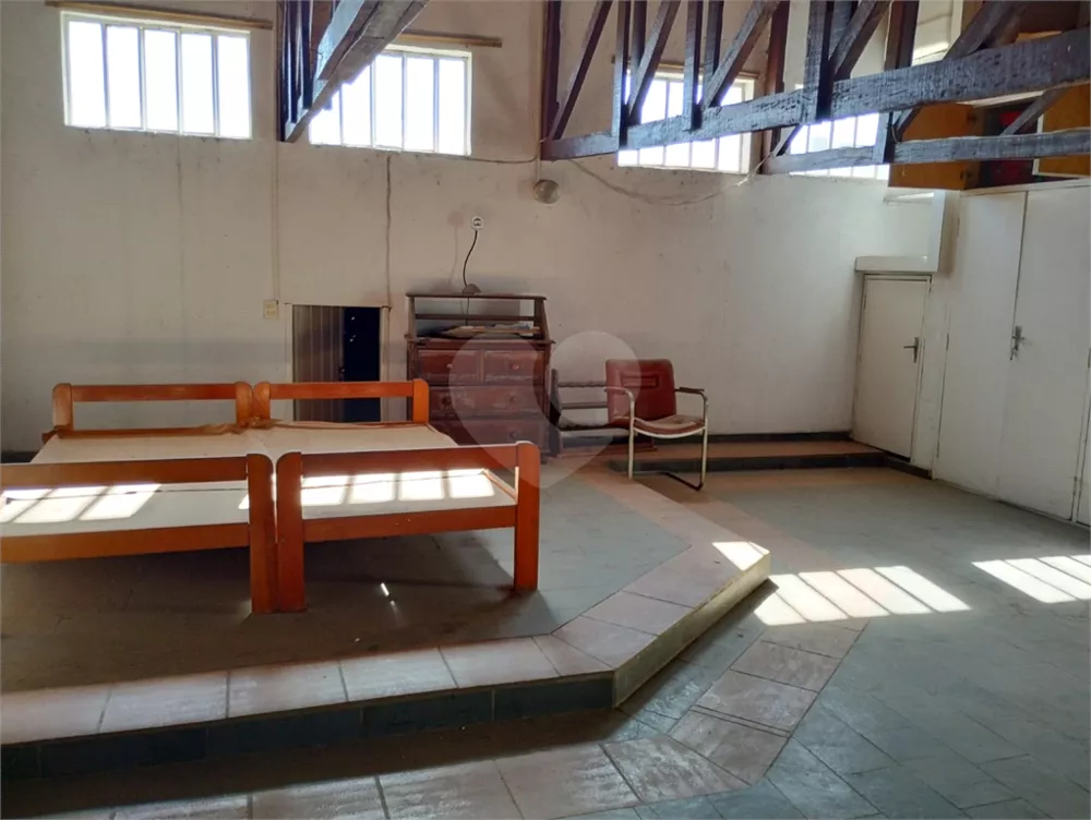 Casa, 4 quartos, 390 m² - Foto 1