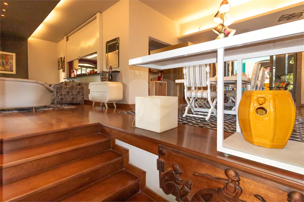 Casa, 3 quartos, 318 m² - Foto 1