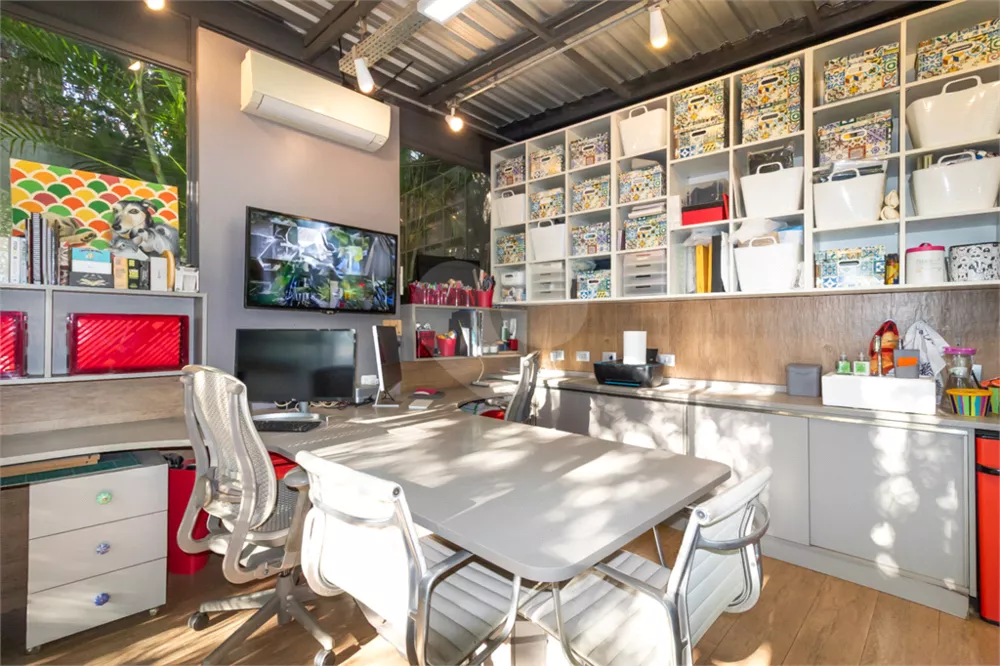 Casa, 3 quartos, 318 m² - Foto 4