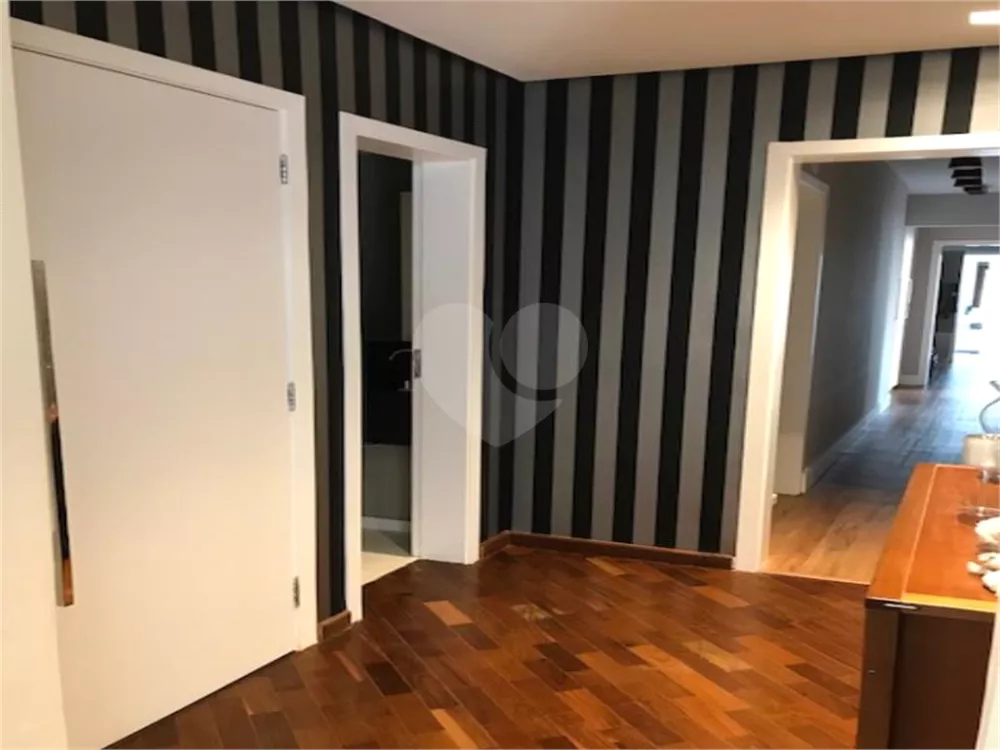 Apartamento, 3 quartos, 178 m² - Foto 1