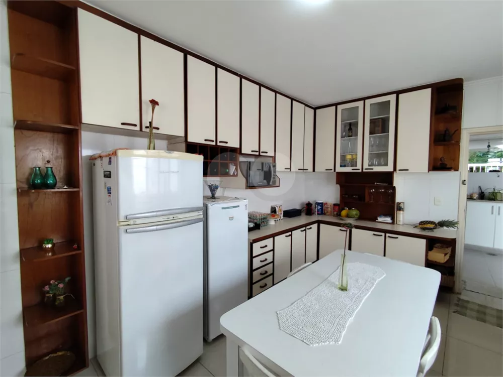 Sobrado, 4 quartos, 250 m² - Foto 1