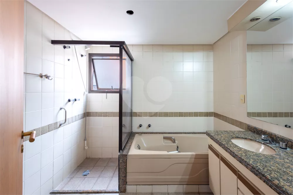 Apartamento, 4 quartos, 193 m² - Foto 1