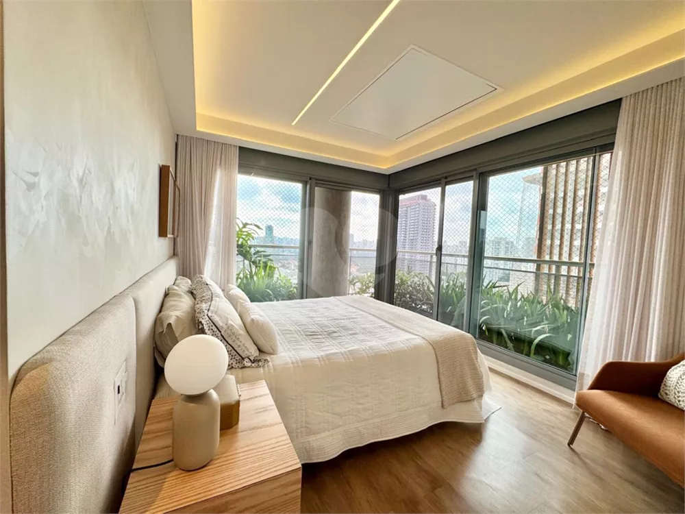 Apartamento, 3 quartos, 197 m² - Foto 1