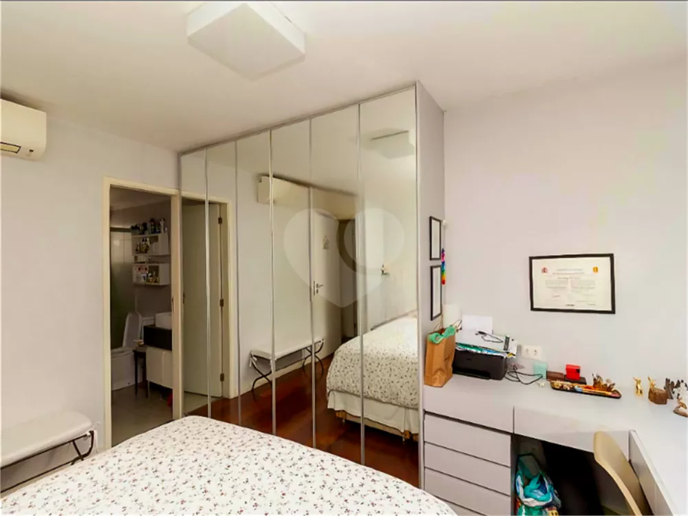 Apartamento, 3 quartos, 107 m² - Foto 2