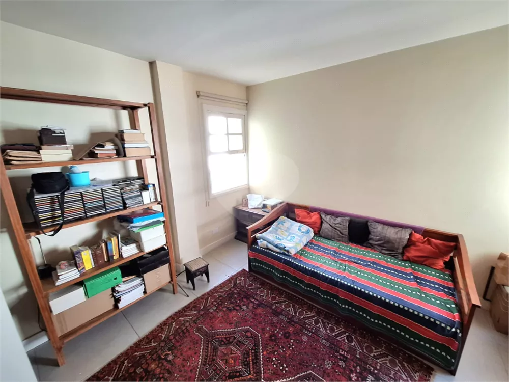 Casa, 5 quartos, 231 m² - Foto 2
