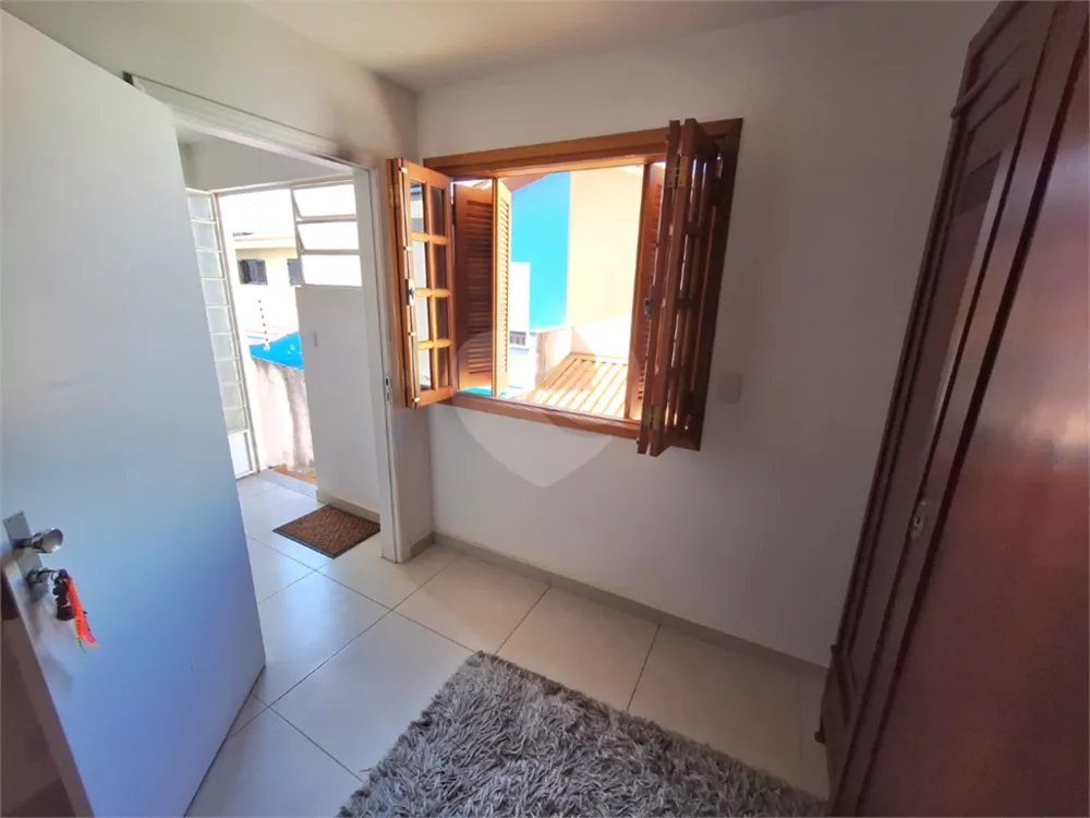 Casa, 5 quartos, 231 m² - Foto 3