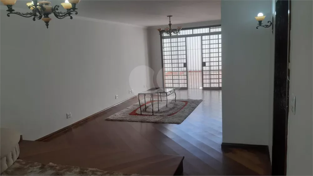 Casa, 3 quartos, 180 m² - Foto 1