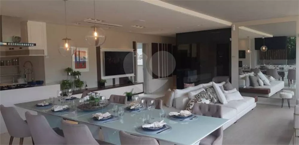 Apartamento, 3 quartos, 167 m² - Foto 2
