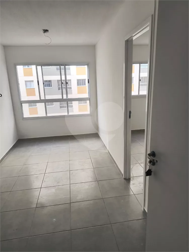 Apartamento, 2 quartos, 42 m² - Foto 2