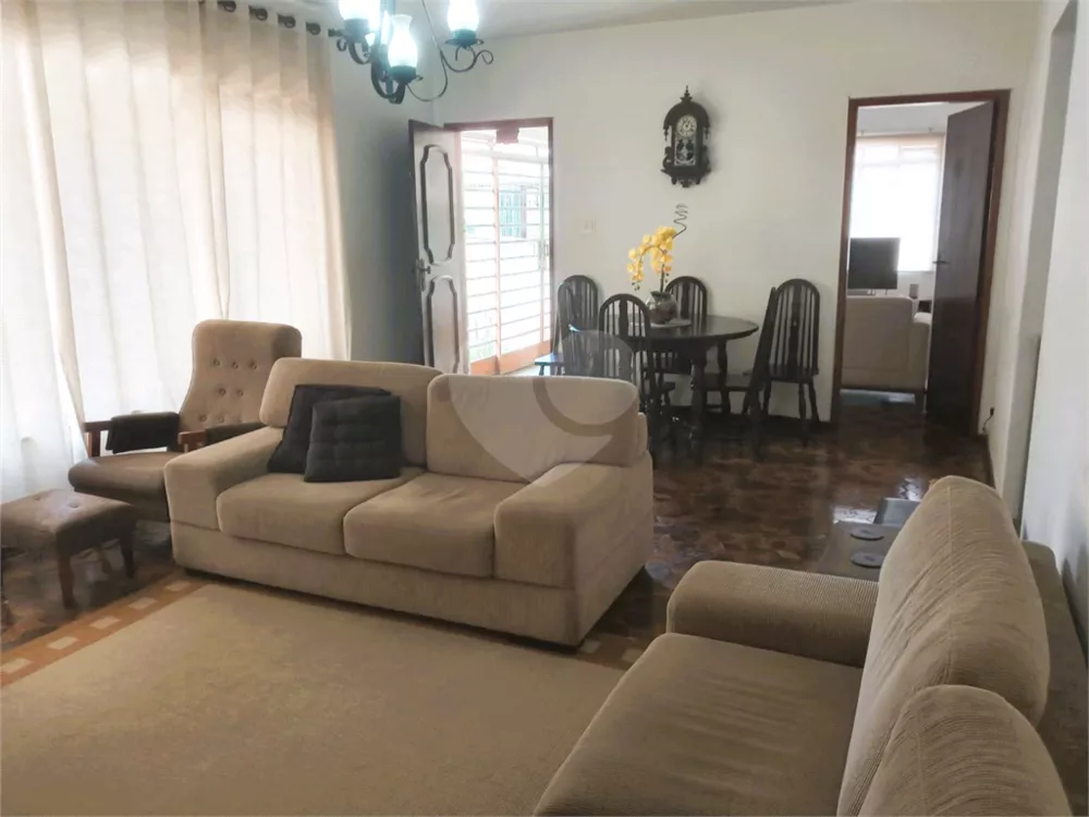 Casa, 3 quartos, 250 m² - Foto 2