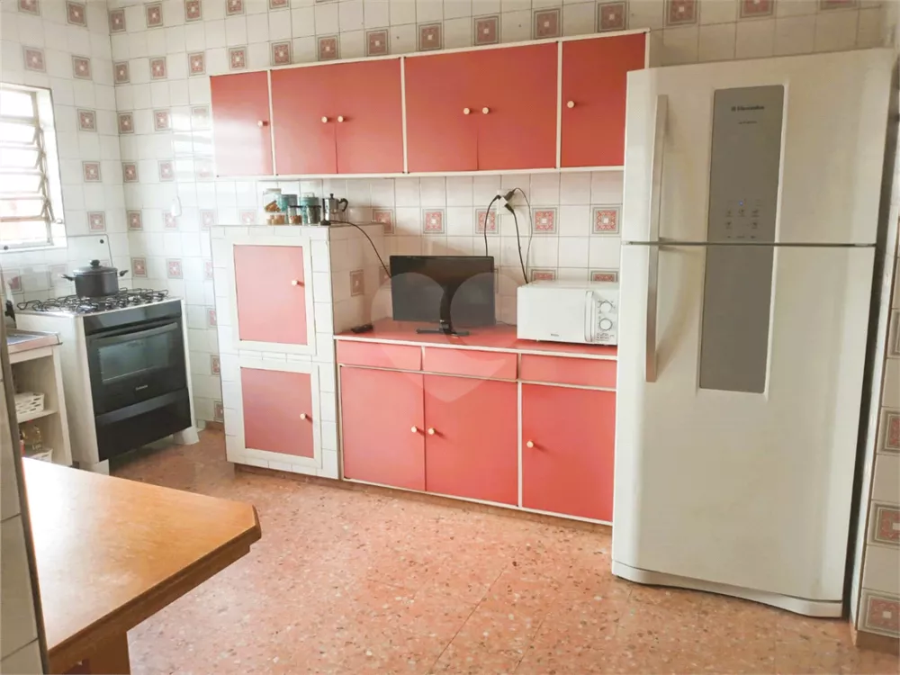 Casa, 3 quartos, 250 m² - Foto 3